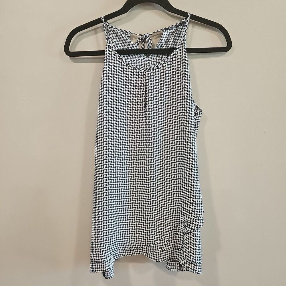 T Tahari Top Womens Small Houndstooth Black White Sleeveless Tunic Blouse